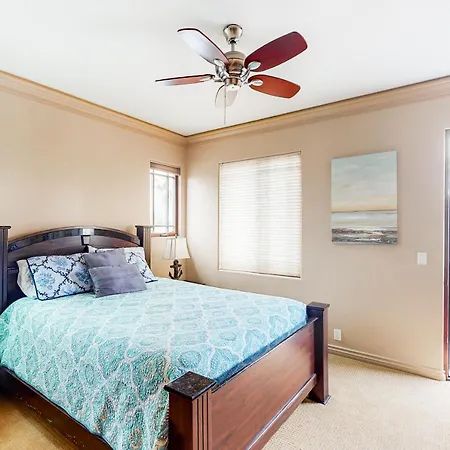 329 Oak Ave Carlsbad