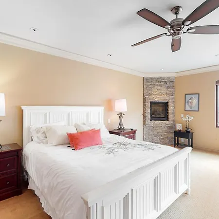 329 Oak Ave Carlsbad