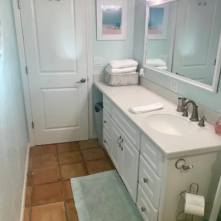Cozy Carlsbad Village Studio Guest house Carlsbad