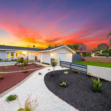 Enchanting By The Sea Holiday home