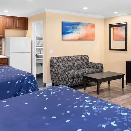 Scandia Motel *