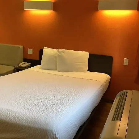 Hotel Village