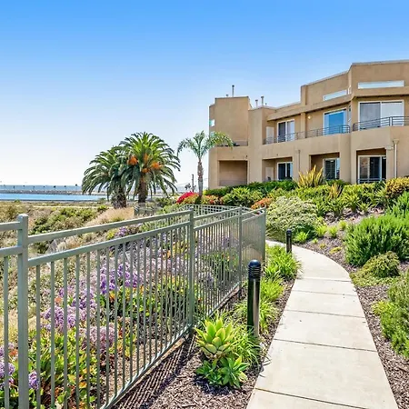 Lagoon View * Carlsbad