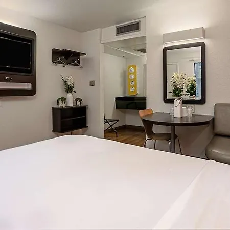 6-carlsbad, Ca Hotel