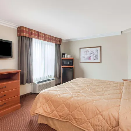 Days By Wyndham Carlsbad