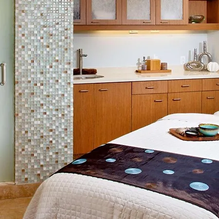 Resort Cape Rey Beach, A Hilton &