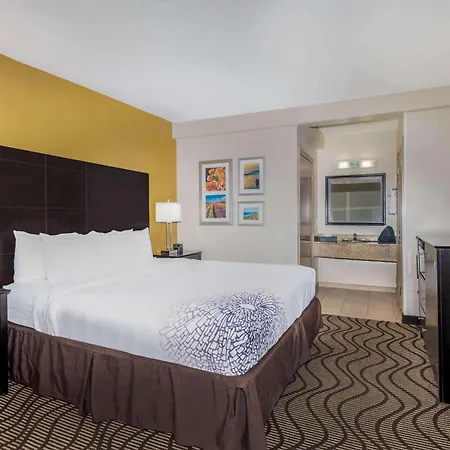 Hotel La Quinta By Wyndham - Legoland Area