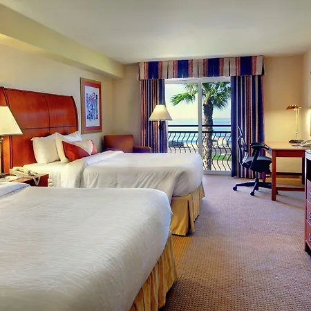 Hilton Garden Hotel 4*