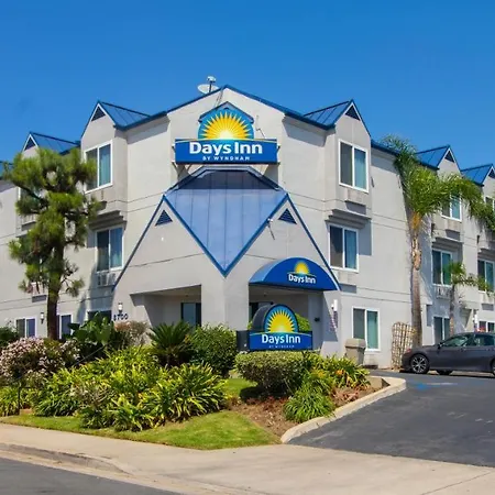 Hotel Days By Wyndham Carlsbad