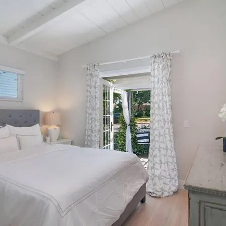 Walk To Beach, Ac, Firepit, Grill Carlsbad