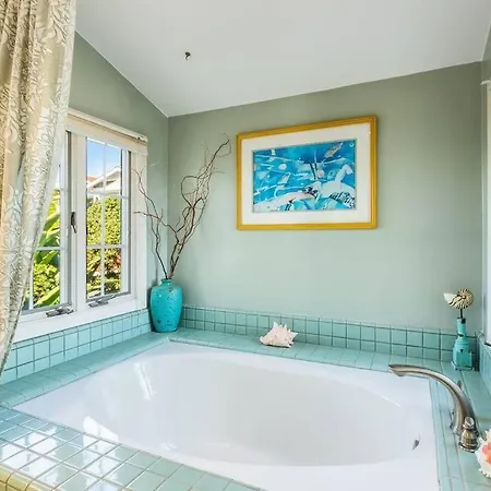 Oceanview, Walk To Beach, Fire Pit Carlsbad