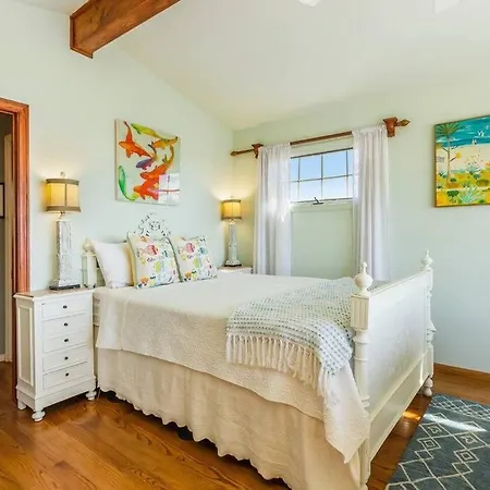 Holiday home Oceanview, Walk To Beach, Fire Pit Carlsbad
