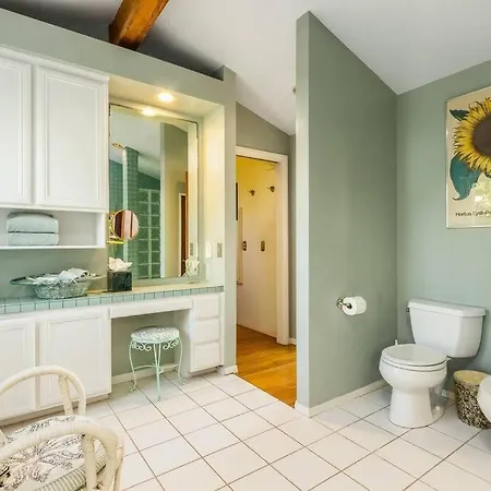 Oceanview, Walk To Beach, Fire Pit Holiday home Carlsbad