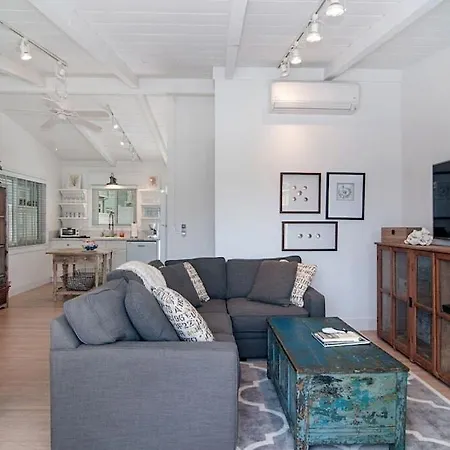 Apartment Walk To Beach, Patio With Ocean View, Ac