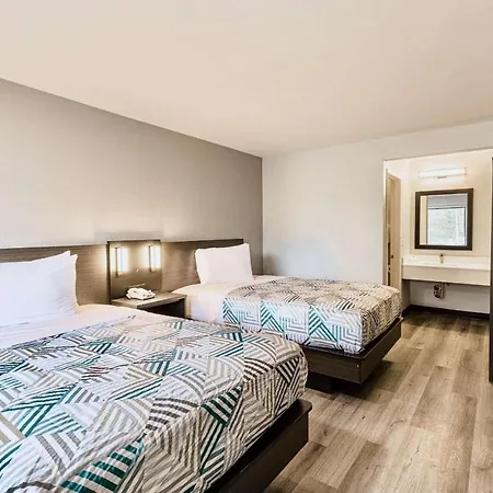 6-carlsbad, Ca - East Near Legoland 3*