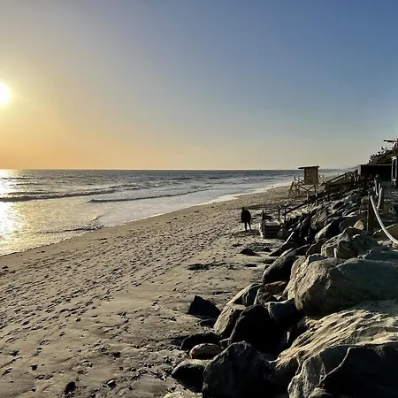 Oceanfront 2br Condo, Private & Patio, Rare Find Apartment Carlsbad