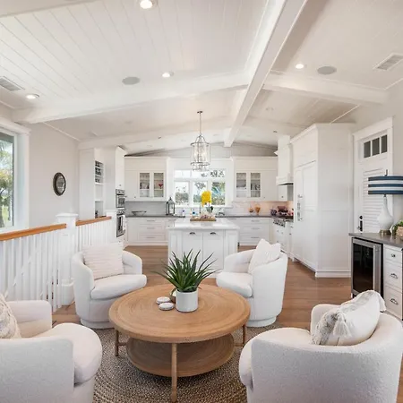Oceanview Family Treasure Cove Holiday home
