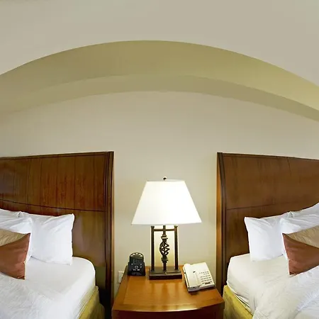 Hilton Garden