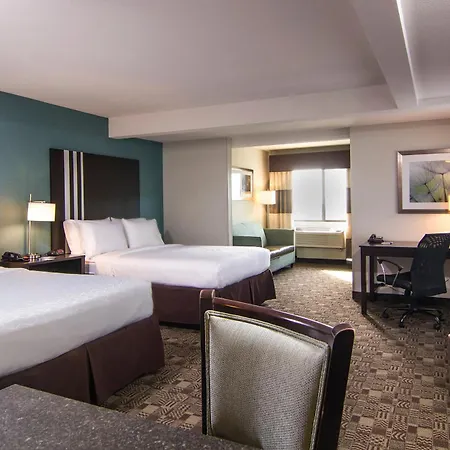 Express & By Ihg Hotel 3*