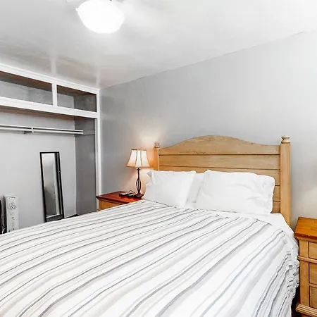 Apartment 3009 Ocean St Main Beautiful Oceanfront W/private Balcony, Free Wifi Carlsbad