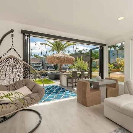 Blue Lagoon 3br/2.5bth Jacuzzi/kayak/paddle Boards * Carlsbad