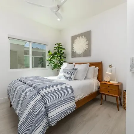 Holiday home Blue Lagoon 3br/2.5bth Jacuzzi/kayak/paddle Boards Carlsbad