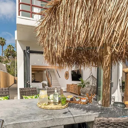 Blue Lagoon 3br/2.5bth Jacuzzi/kayak/paddle Boards Holiday home