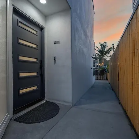 Blue Lagoon 3br/2.5bth Jacuzzi/kayak/paddle Boards Holiday home Carlsbad