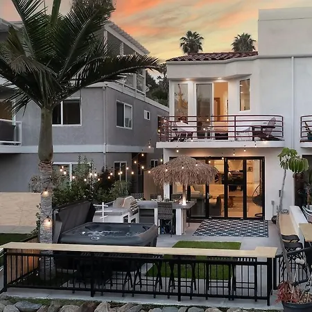Blue Lagoon 3br/2.5bth Jacuzzi/kayak/paddle Boards * Carlsbad