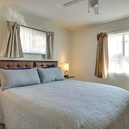 Downtown < 1/2 Mi To Beach! Apartment Carlsbad