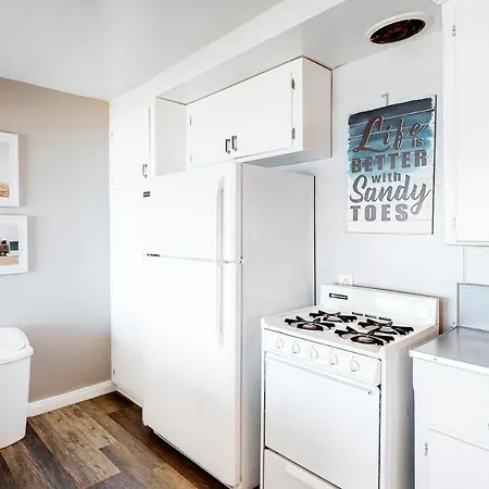 3009 Ocean St Unit C & D Amazingly Convenient Oceanfront Close To Everything With Wifi * Carlsbad