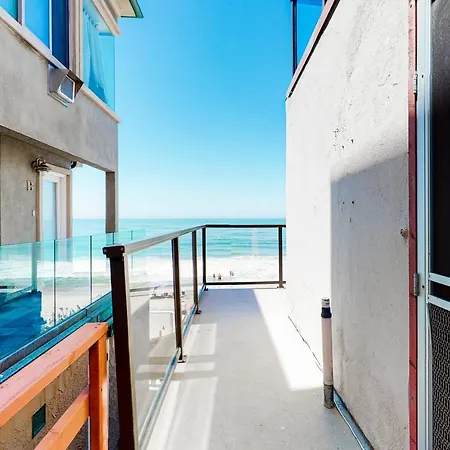3009 Ocean St Unit C & D Amazingly Convenient Oceanfront Close To Everything With Wifi Apartment Carlsbad