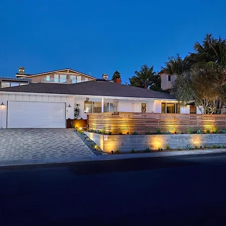 Family House Holiday home Carlsbad