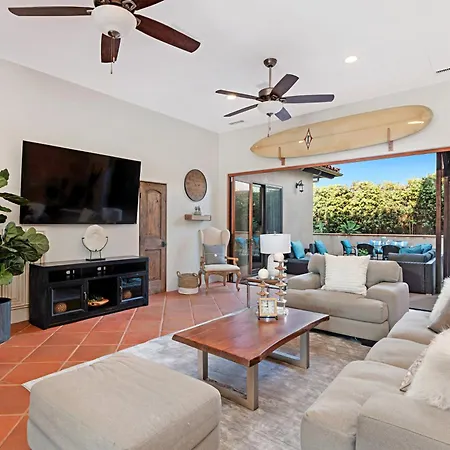 Rooftop Oceanview Patio - 5br Remodeled Holiday home *