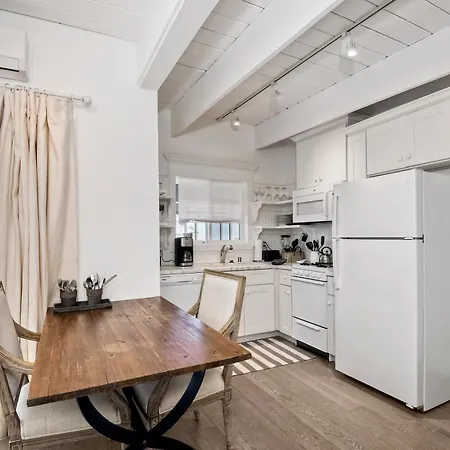 Juniper Entire - Sleeps 18 - Oceanfront Carlsbad