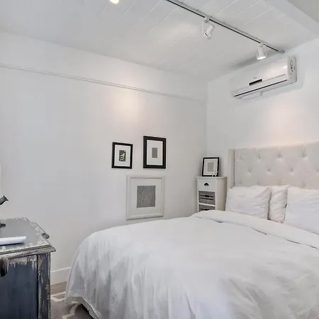 Juniper Entire - Sleeps 18 - Oceanfront Holiday home *