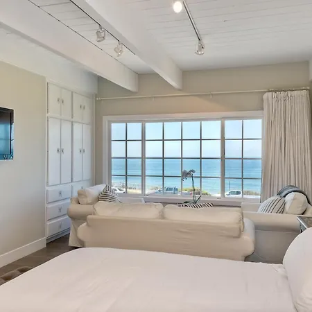 Juniper Entire - Sleeps 18 - Oceanfront Holiday home *