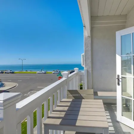 Juniper Entire - Sleeps 18 - Oceanfront *