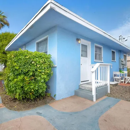 Walk 2 Beach, Ev Charger, Outdoor Dining, 2 Units *