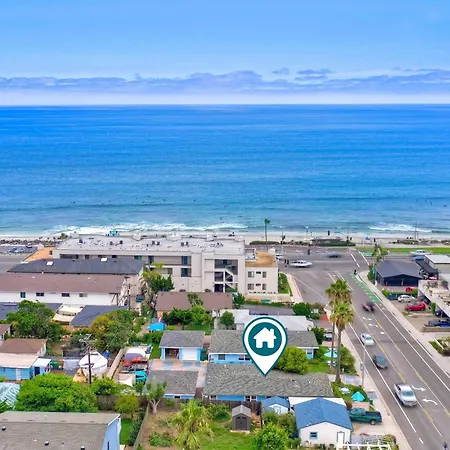 Walk 2 Beach, Ev Charger, Outdoor Dining, 2 Units Holiday home Carlsbad