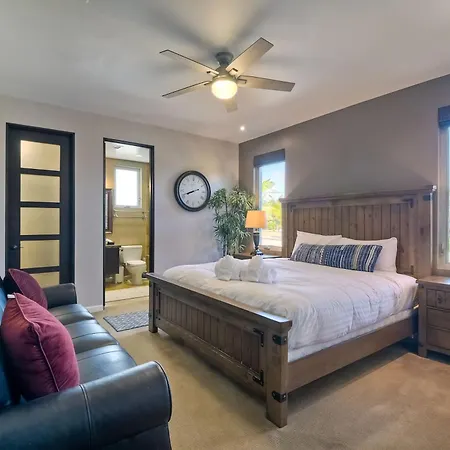 Holiday home Oceanview Rooftop, Hot Tub, Firepit, Bbq, Pool Table Carlsbad