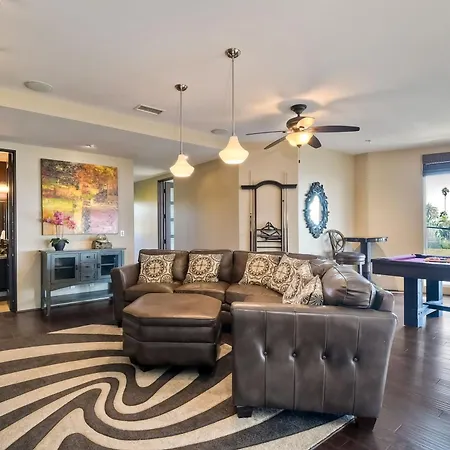 Holiday home Oceanview Rooftop, Hot Tub, Firepit, Bbq, Pool Table *