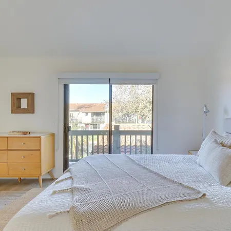Extended Near Beach! W/ Pool Holiday home *