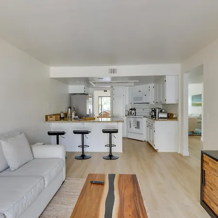 Holiday home Extended Near Beach! W/ Pool Carlsbad
