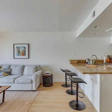 Extended Near Beach! W/ Pool Carlsbad