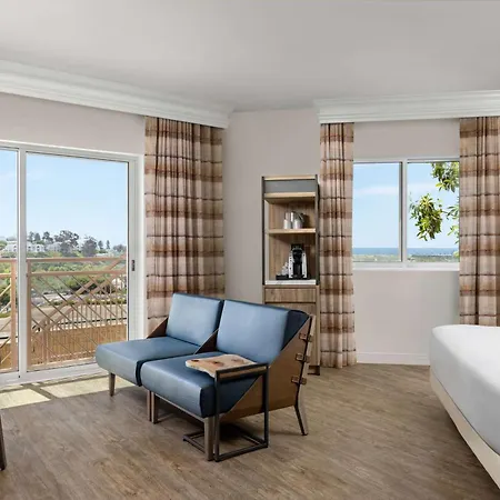 Hotel The Cassara Carlsbad, Tapestry Collection By Hilton