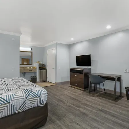 6 Carlsbad, Ca- North Hotel Carlsbad