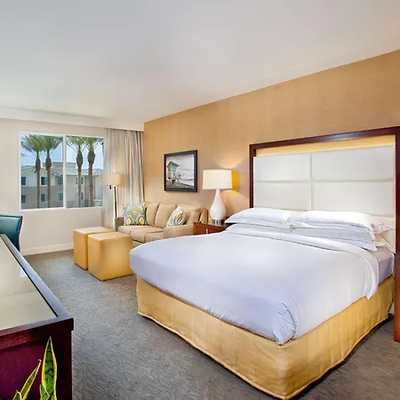 Resort Cape Rey Beach, A Hilton &
