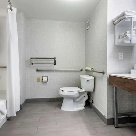 Hampton North San Diego County 3*