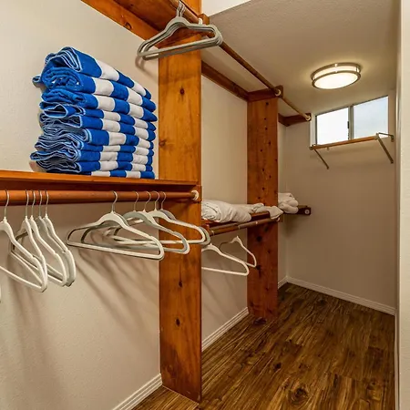 Holiday home Cozy Family Getaway Carlsbad